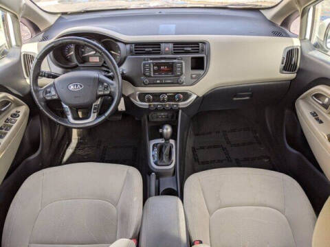 2012 Kia Rio 5-Door EX