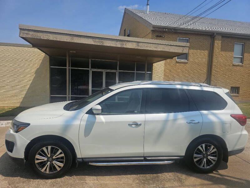 2017 Nissan Pathfinder S