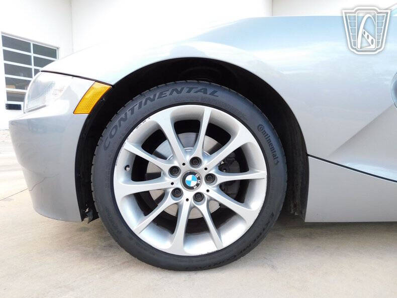 2006 BMW Z4 3.0i