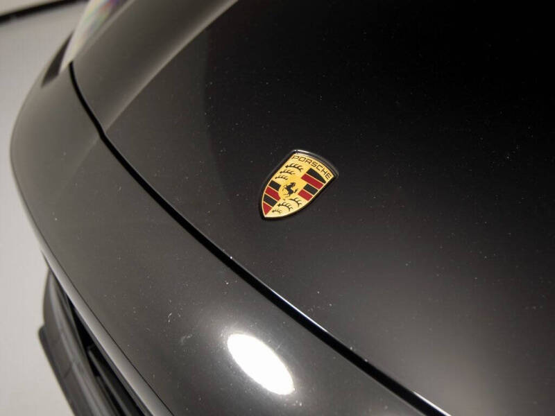 2023 Porsche Cayenne Turbo