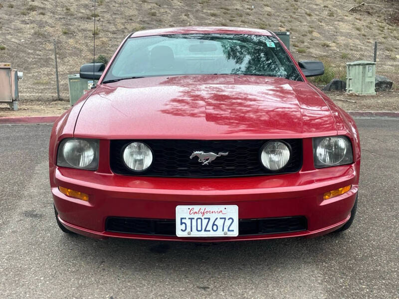 2006 Ford Mustang GT Deluxe