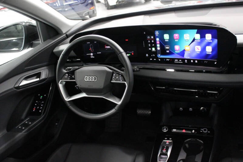 2025 Audi Q6 e-tron Premium