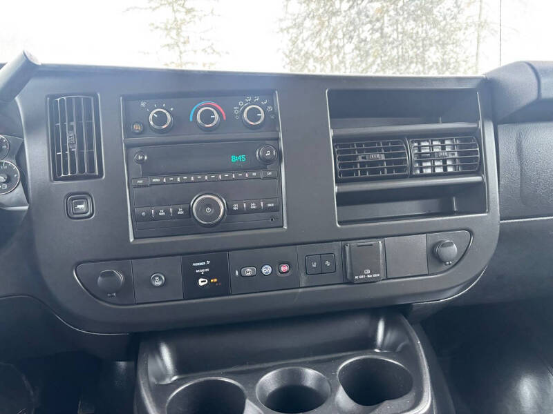 2019 Chevrolet Express LT 2500