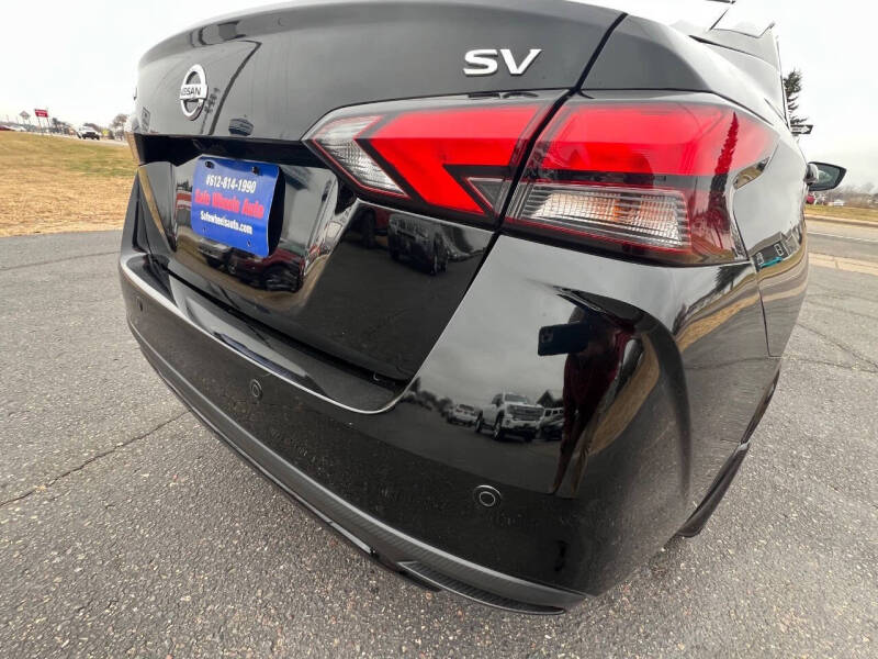 2022 Nissan Versa SV