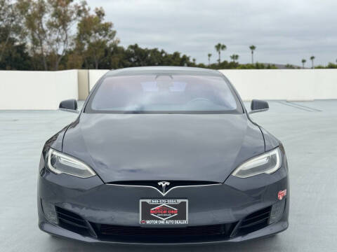 2016 Tesla Model S