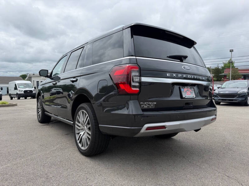2023 Ford Expedition Platinum