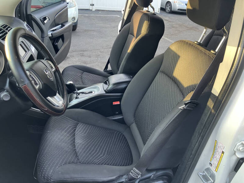2017 Dodge Journey SE