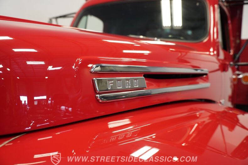 1949 Ford F-600