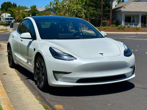 2023 Tesla Model 3 Performance
