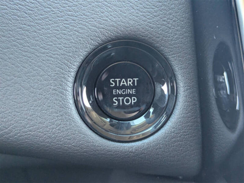 2025 Nissan Armada SV