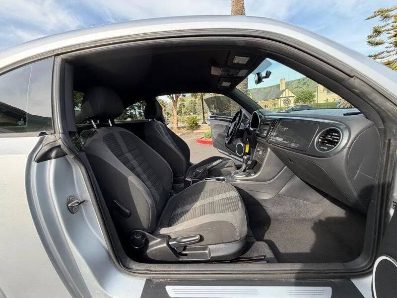 2012 Volkswagen Beetle