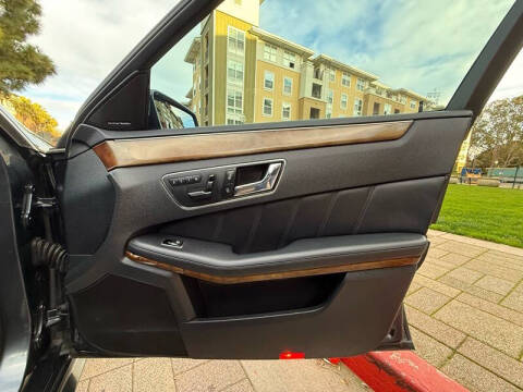 2011 Mercedes-Benz E-Class E 550 Luxury