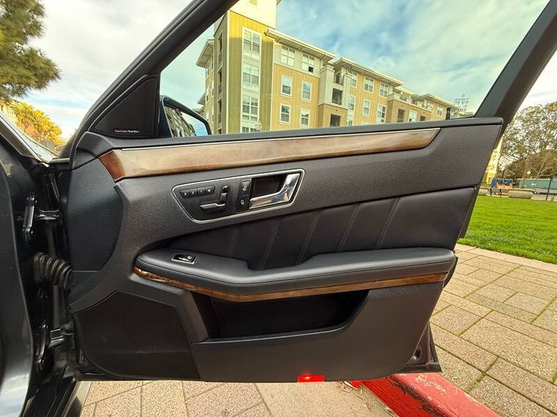 2011 Mercedes-Benz E-Class E 550 Luxury