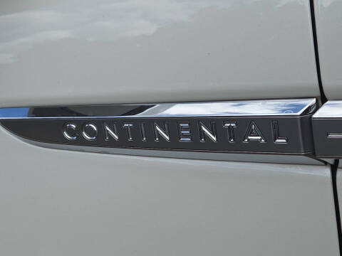 2020 Lincoln Continental Standard