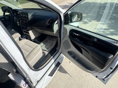 2016 Dodge Grand Caravan American Value Package