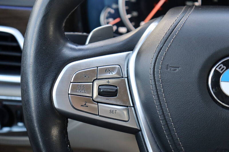 2016 BMW 7 Series 750i