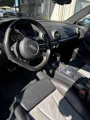 2015 Audi S3 2.0T quattro Prestige