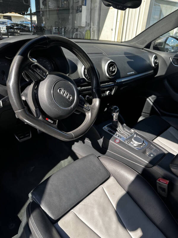 2015 Audi S3 2.0T quattro Prestige