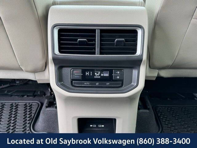 2024 Volkswagen Atlas SE