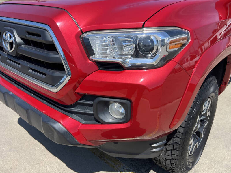 2017 Toyota Tacoma SR5 V6