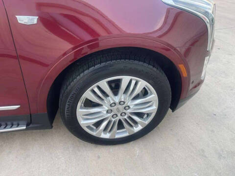 2017 Cadillac XT5 Premium Luxury