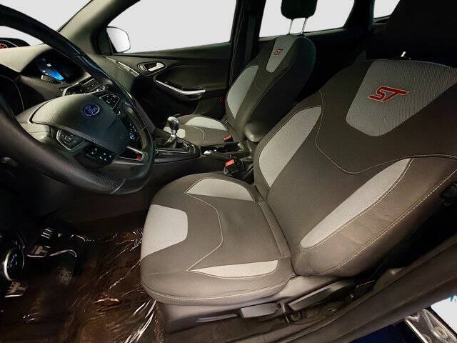 2017 Ford Focus ST
