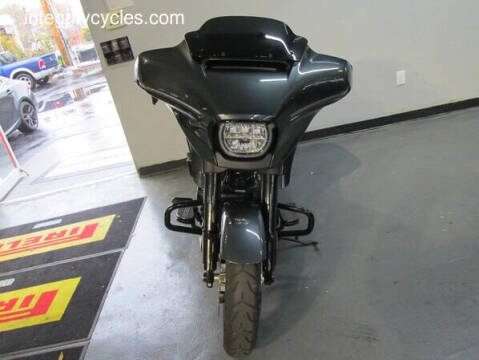 2025 Harley-Davidson Street Glide