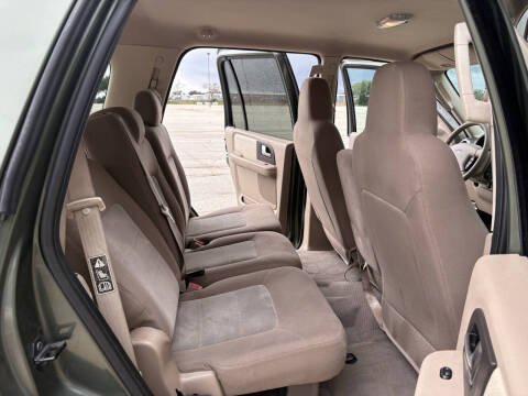 2003 Ford Expedition XLT