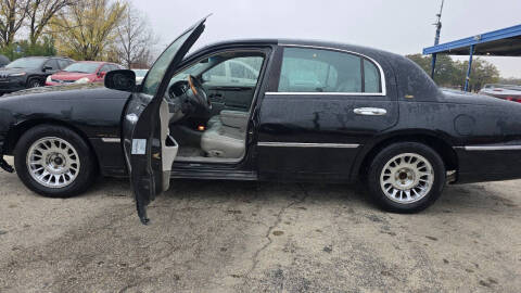 2000 Lincoln Town Car Cartier