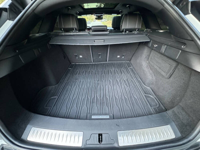 2018 Land Rover Range Rover Velar P380 R-Dynamic SE