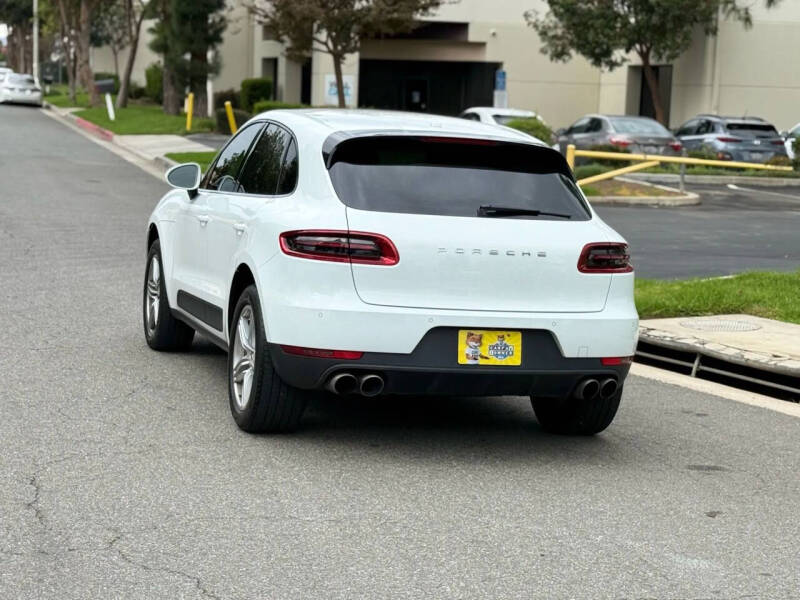 2017 Porsche Macan S