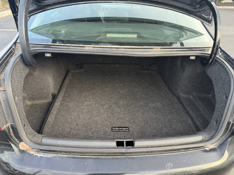 2012 Volkswagen Passat SE PZEV