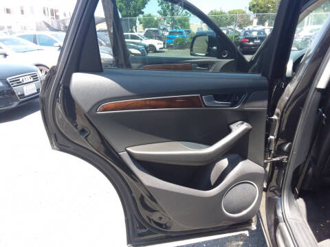 2012 Audi Q5 2.0T quattro Premium Plus