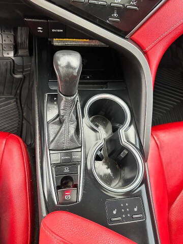 2019 Toyota Camry XSE V6