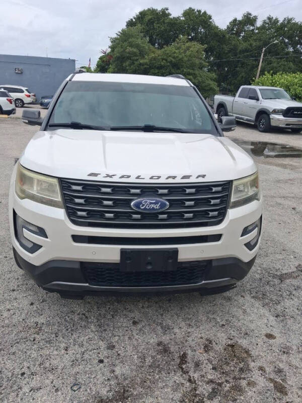2017 Ford Explorer XLT