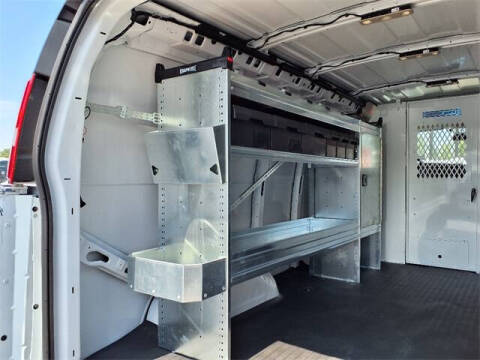 2025 Chevrolet Express 3500