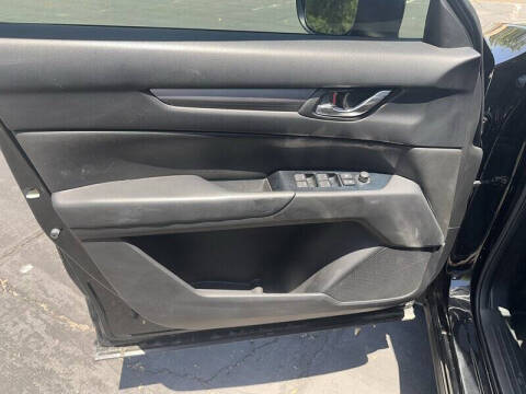 2018 Mazda CX-5 Sport