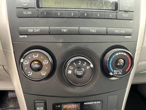 2010 Toyota Corolla LE