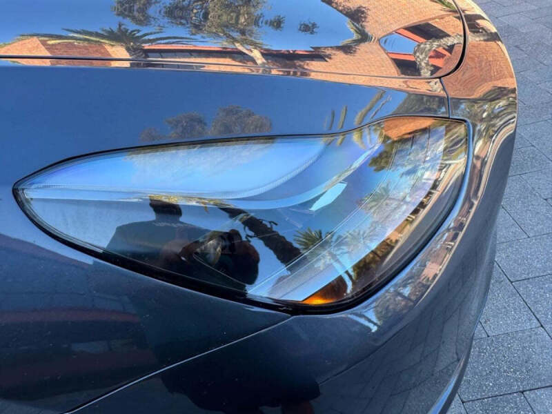 2024 Tesla Model Y Performance