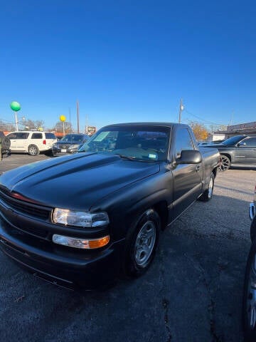 2000 Chevrolet Silverado 1500 for sale at Gator's Auto Sales in Garland TX