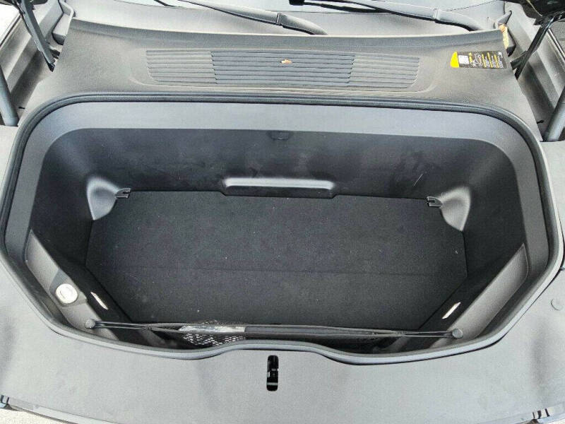 2023 Rivian R1S Adventure