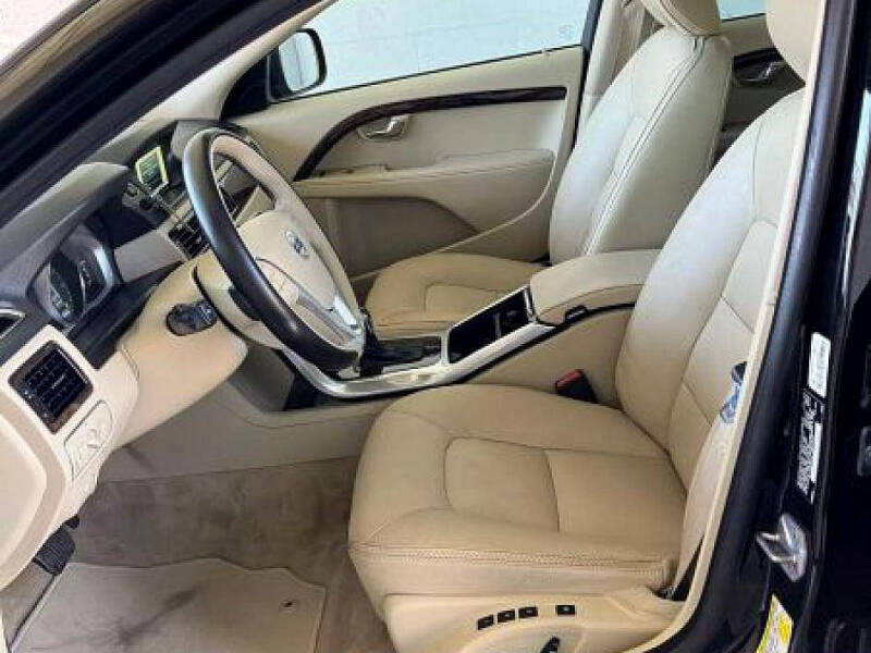 2016 Volvo XC70 T5 Premier