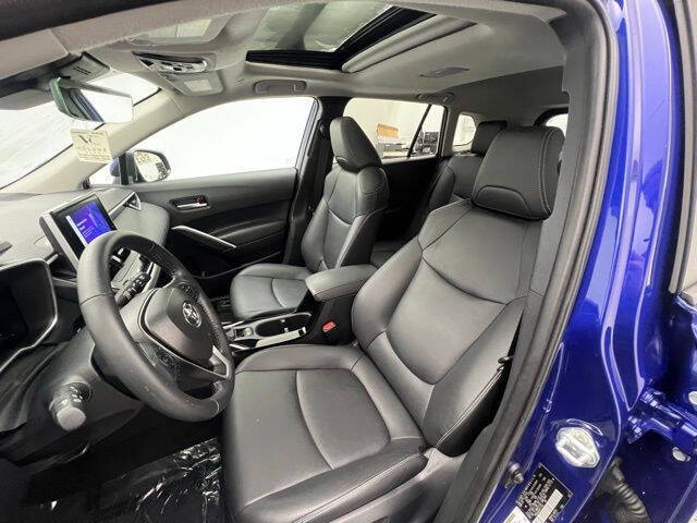 2024 Toyota Corolla Cross XLE