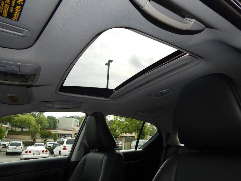 2012 Lexus CT 200h Premium