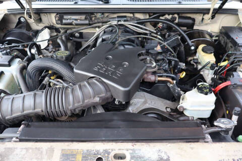 2003 Ford Explorer Sport Trac XLS