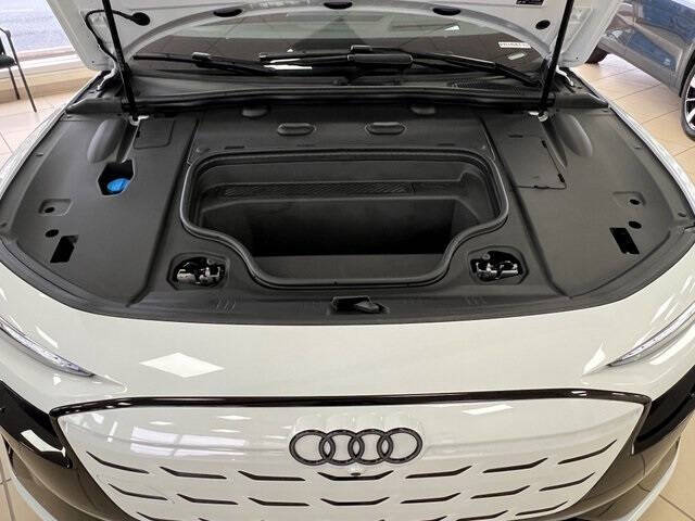 2025 Audi S6 Sportback e-tron quattro Prestige