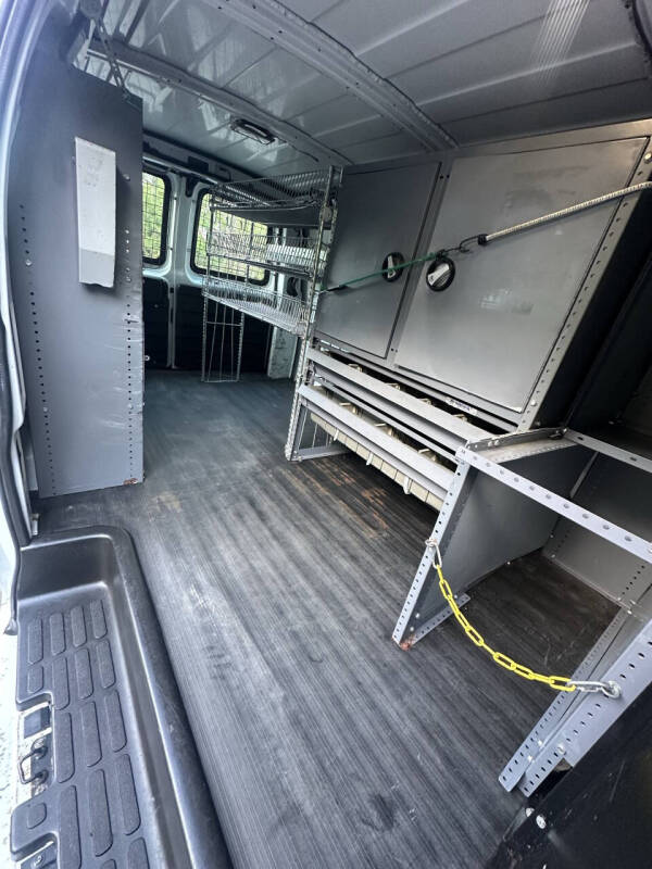 2011 Chevrolet Express 2500