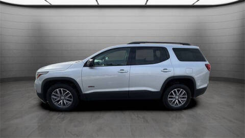 2017 GMC Acadia SLE-2