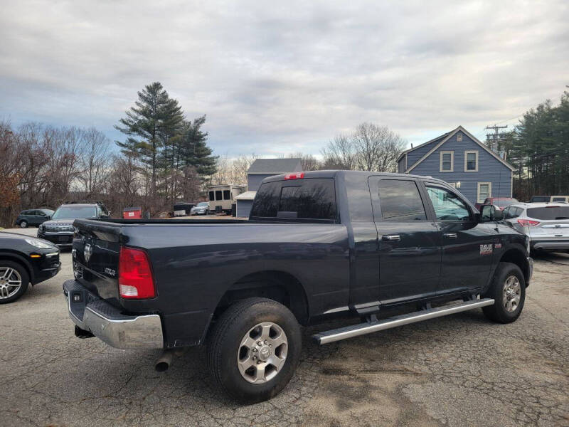 2017 RAM Ram 3500 Pickup Big Horn/Lone Star photo 5