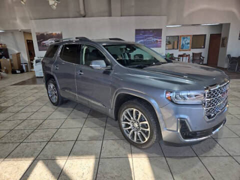 2022 GMC Acadia Denali